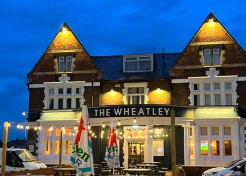 The Wheatley Hotel Донкастер Экстерьер фото